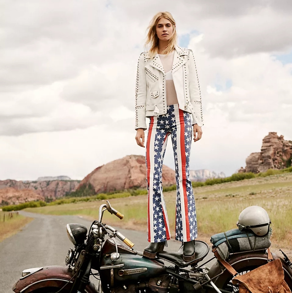 Free People Classic Pull On Flares. Size 27. Worn few times.